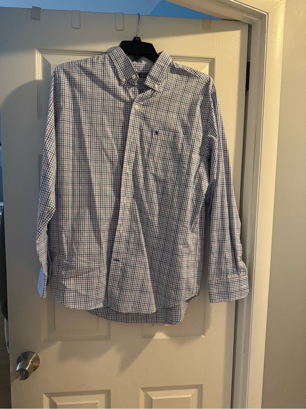 Izod Men's Blue and White Plaid Button-Down Shirt